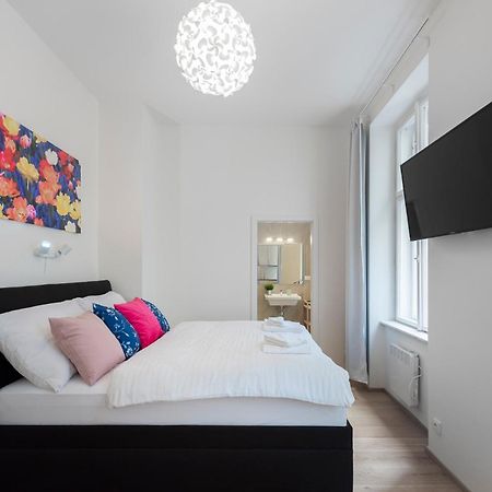 Residence Tesnov Apartment Prag Eksteriør billede