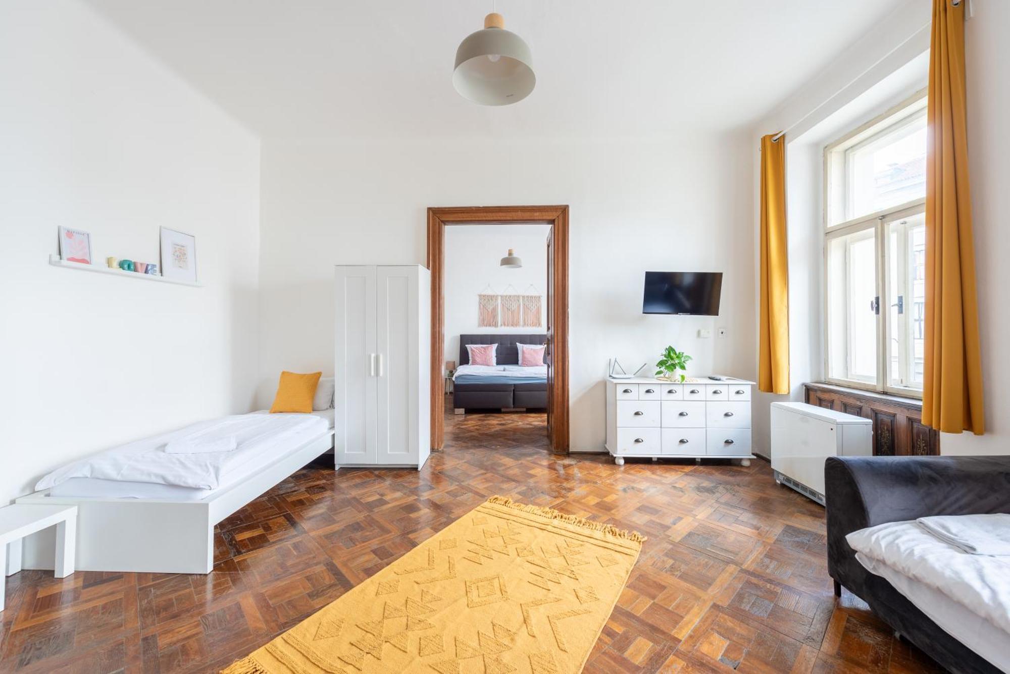 Residence Tesnov Apartment Prag Eksteriør billede