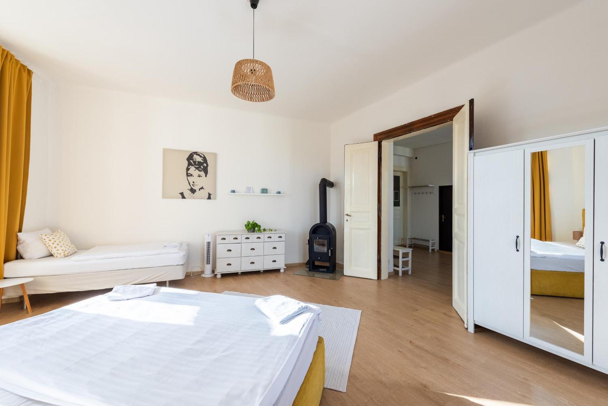 Residence Tesnov Apartment Prag Eksteriør billede